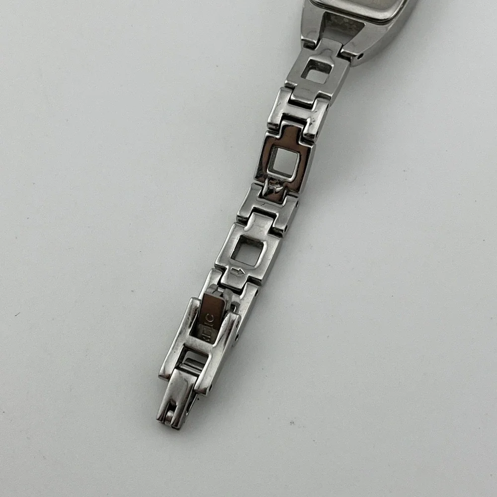 Relic Watch Women 18mm Case Silver‎ 6.5